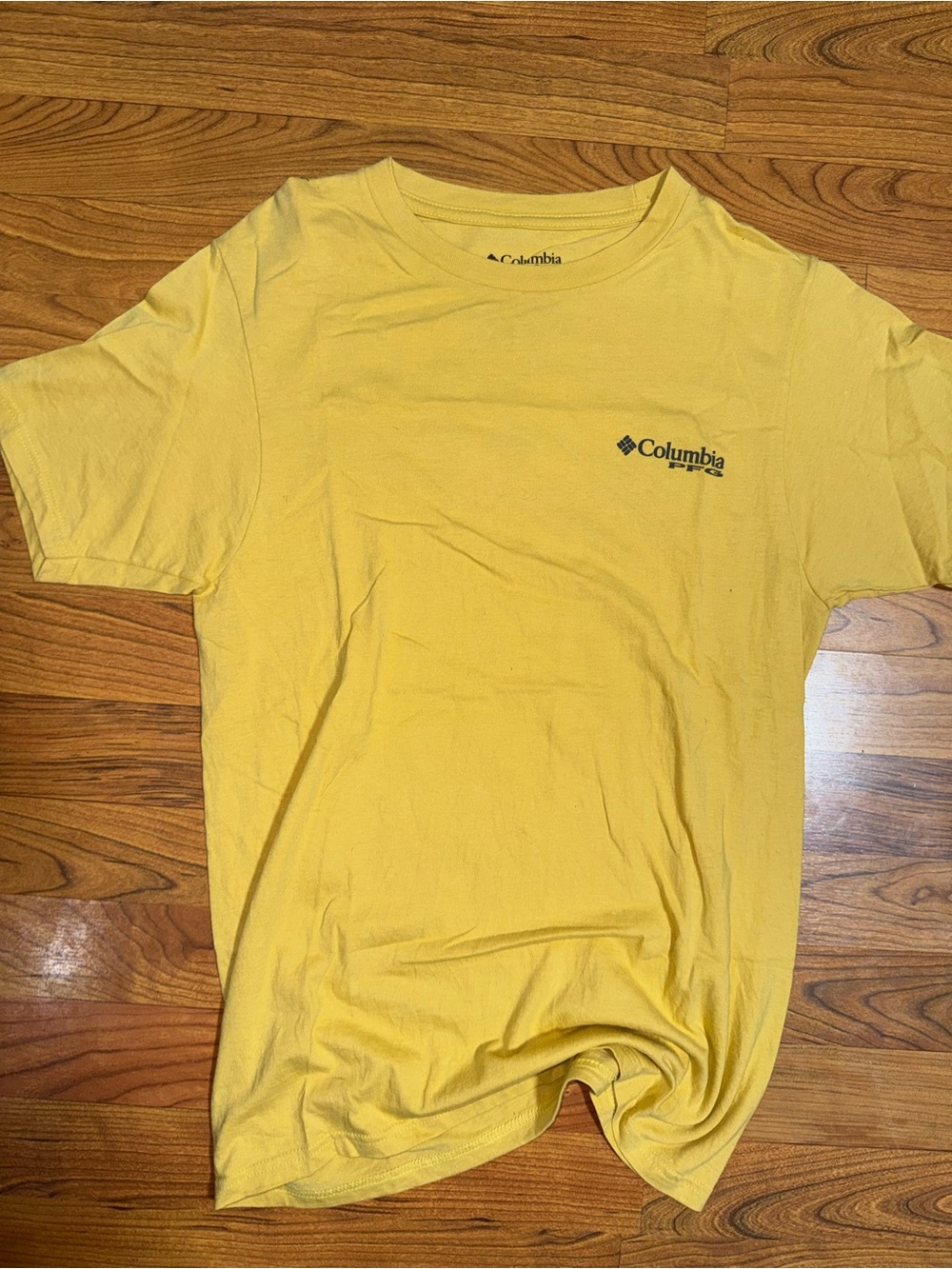 Columbia Short-Sleeve Logo Tee in Bright Yellow